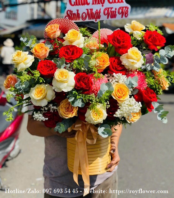 Hỗ trợ gửi điện hoa tươi Hai Bà Trưng - Mẫu hoa RFHN1280 - Muôn Hoa Hội Tụ