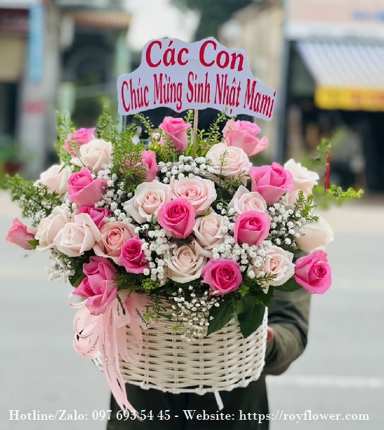 Lẵng hoa tặng sinh nhật sếp nữ đẹp tại Hà NộiLH44  Shop hoa tươi Cầu  Giấy Lan hồ điệp Điện hoa Hà Nội Vincy Garden