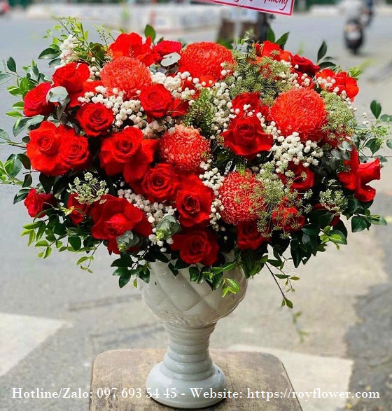 Shop hoa tươi giao tại Quận 6 Tphcm - Mẫu hoa RFSG2159 - Bình Hoa Hồng Mẫu Đơn