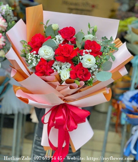 Chuyên ship bó hoa giá rẻ ở Q10 TPHCM - Mẫu hoa RFSG2678 - Tình Yêu Mong Chờ