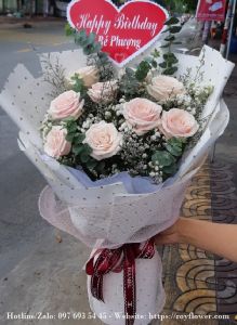 Giao bó hoa chúc mừng ở Quận 12 HCM - Mẫu hoa RFSG2830 - Yêu Thương Mong Manh