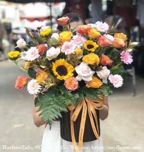 Những vòng hoa giá rẻ gửi Tp Hồ Chí Minh - Mẫu hoa RFSG2865 - Tưng Bừng