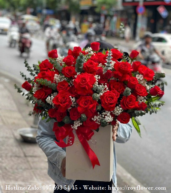 Tiệm hoa sang trọng ship tại Sài Gòn - Mẫu hoa RFSG3264 - Mãu Hoa Sang trọng
