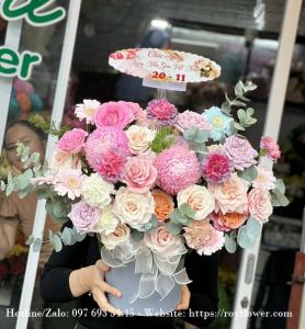 Vòng hoa đẹp ship Sài Gòn - Mẫu hoa RFSG3619 - Ngày Lễ Ý Nghĩa