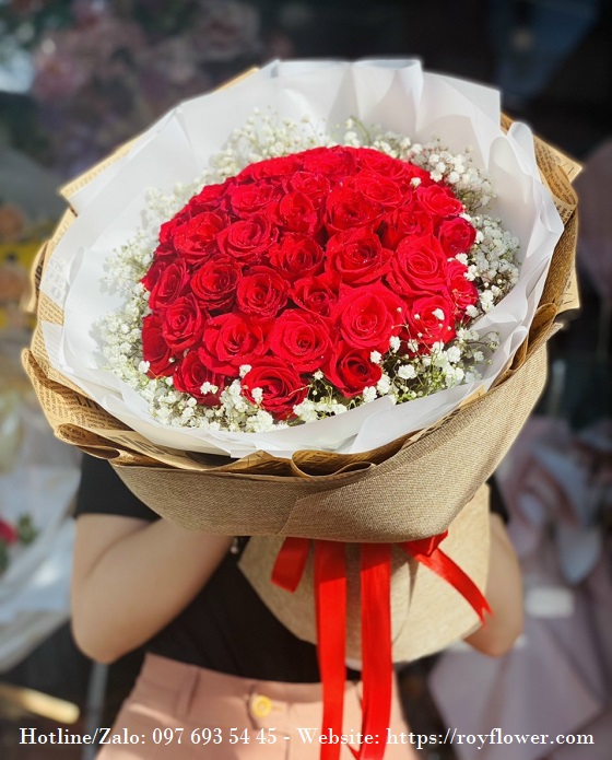 Giỏ hoa sang trọng ship ở Thành phố Thủ Đức - Mẫu hoa RFSG4023 - Love You