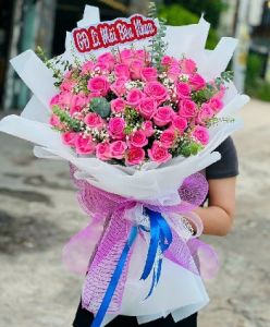 Mẫu Hoa RFHN4210 - Giao hoa tươi ở phường Thanh Lương quận Hai Bà Trưng Hà Nội - Bó Hồng Sen