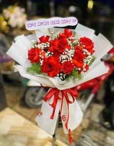 Nhận ship hoa 20/10 Diễn Châu - Mẫu hoa RF4348 - Ngày Tôn Vinh