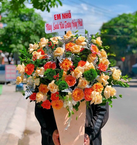 Đặt mua hoa 20-10 tại Hưng Yên - Mẫu hoa RF4383 - Hạnh Phúc Rạng Ngời