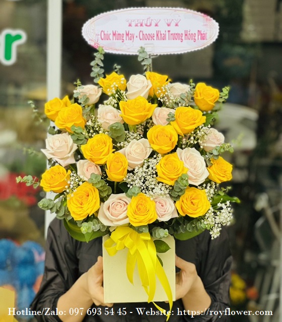 Miễn phí ship hoa đẹp tặng dịp 22-12 Đồng Hới - Mẫu hoa RF4846 - Giỏ Hoa Hồng Vàng