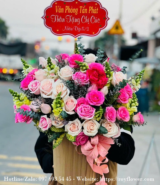 Shop bán hoa giá rẻ giao Vĩnh Yên - Mẫu hoa RF4950 - Vẻ Đẹp Thu Hút