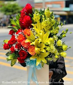 Giao hoa tặng ngày Quân Đội Long Xuyên - Mẫu hoa RF5025 - Cát Tài , Cát Lộc