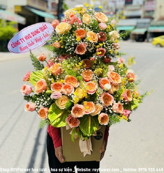 Shop Quận 9 ROYFlower, hoa tươi đường Lê Văn Việt Quận 9 HCM - Chúc Mừng Sinh Nhật 3