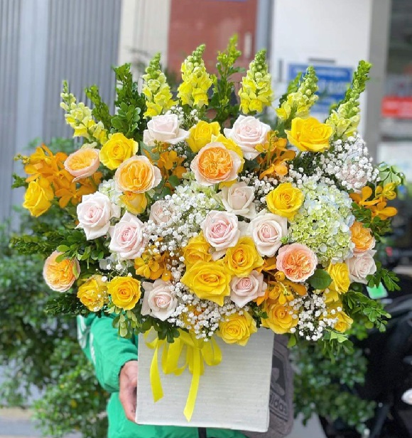 Hoa 8/3 - Mẫu hoa đẹp tặng ngày Quốc tế Phụ nữ | HDL246 - Giá Trị Vai Trò Của Phụ Nữ